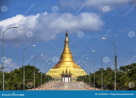 Uppatasanti Pagoda In Naypyidaw City (Nay Pyi Taw), Capital City Of Myanmar (Burma). Royalty ...