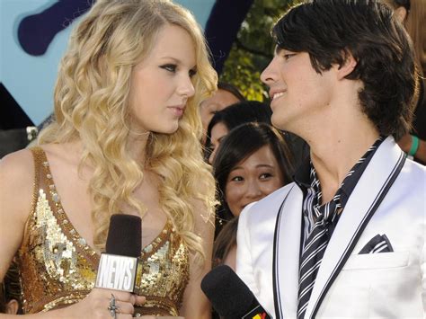 Taylor Swift’s ex Joe Jonas welcomes her apology | The Courier Mail