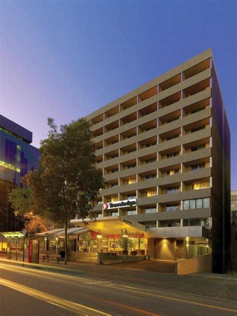 Travelodge Hotel Perth in Australia - Room Deals, Photos & Reviews