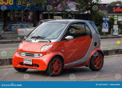 Mercedes Benz Smart W450 Fortwo Car Editorial Photo - Image of electric ...