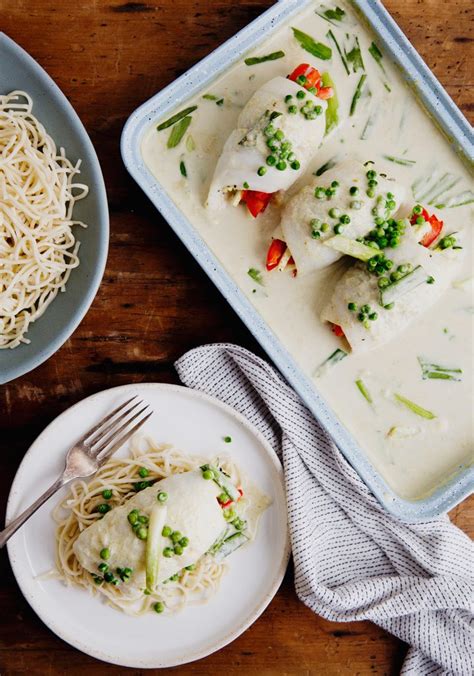 Recette: Poisson blanc farci aux légumes, lait de coco & petits pois ...