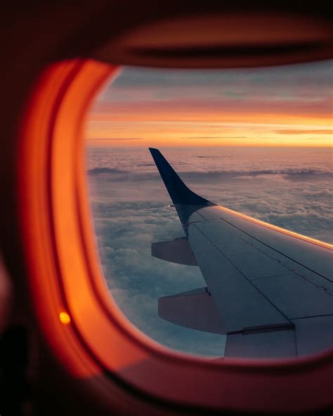 100+ Plane Window Pictures | Download Free Images on Unsplash