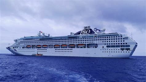 Pacific Explorer Arrival in Sydney Harbour to mark return of cruise ships in Australia | Crew Center