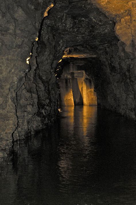 Visitor Information | Lockport Cave & Underground Boat Ride