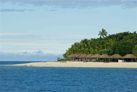 Free Stock photo of Bounty island beach umbrellas | Photoeverywhere