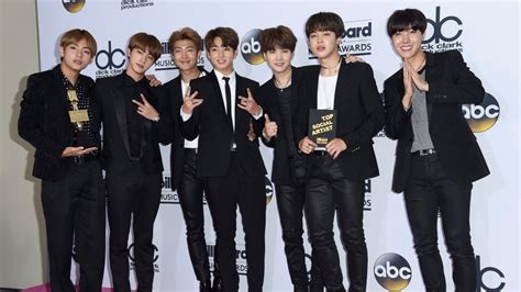 Who are BTS? 5 things to know about the Korean boy band storming pop ...