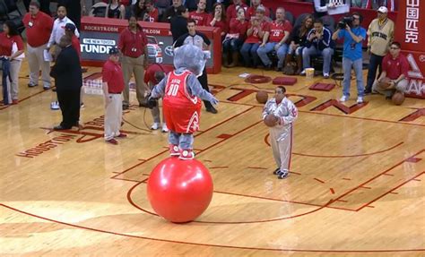 The Houston Rockets mascot may be the best shooter in the NBA | For The Win