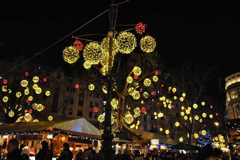 Christmas in Hungary | Holiday decor, Christmas tree, Christmas