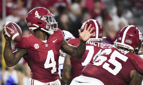 What to expect from Alabama football’s QB situation moving forward