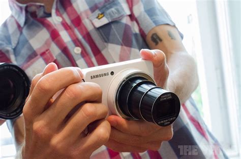 Samsung Galaxy Camera announced: 16 megapixels, 21x optical zoom, and ...