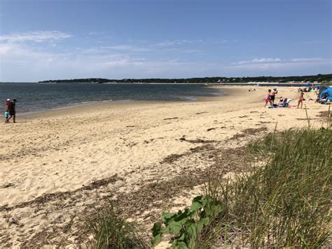 Guide to Wellfeet Beaches in Cape Cod, MA - WeNeedaVacation.com