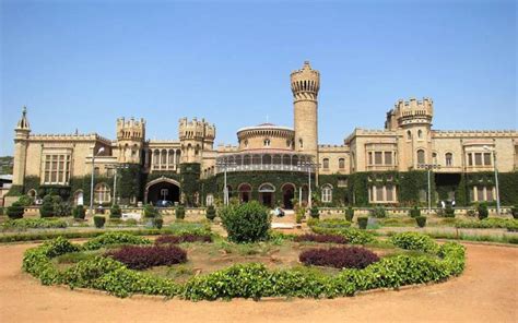 Bangalore Palace, History, Timings, Architecture, Entry Fee