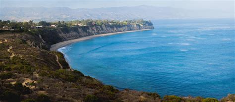 Paradise Cove, Malibu CA : surfing