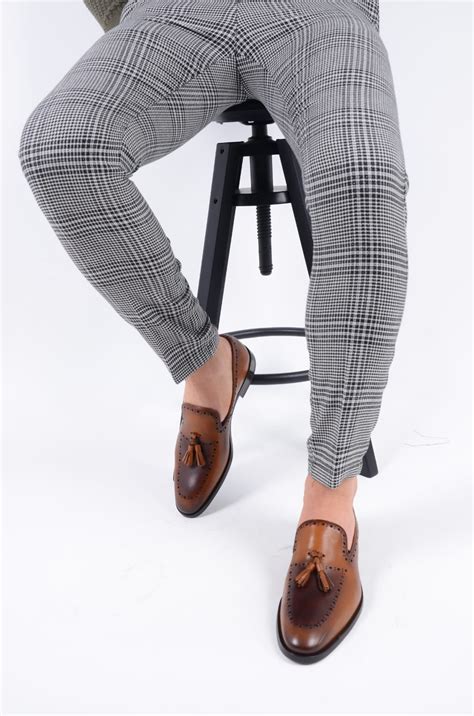 Buy Gray Slim Fit Plaid Pants by Gentwith.com with Free Shipping