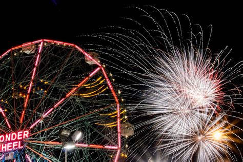 Where to watch New Year's Eve fireworks in NYC - Curbed NY