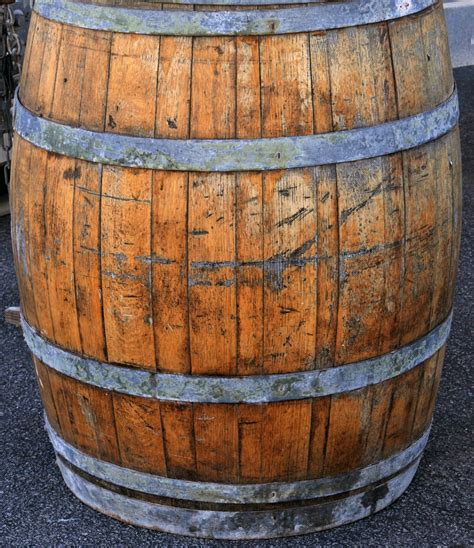 Old Wooden Barrel Free Stock Photo - Public Domain Pictures