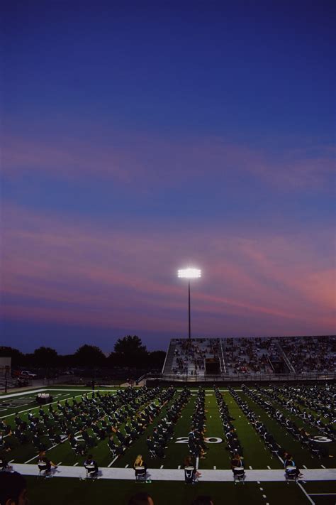 Texas high school graduation carries on | The Stanford Daily