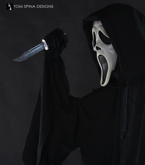 Scream 4 Ghostface Killer Costume Display - Tom Spina Designs » Tom Spina Designs