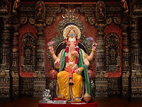 Lord Ganesha - Ganesh Chaturthi HD Wallpapers free Download ~ Super HD Wallpaperss