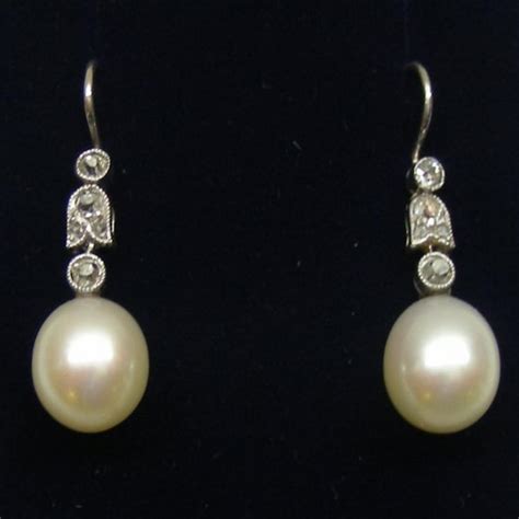 Art deco diamond and pearl earrings set in platinum circa 1920 | DB Gems