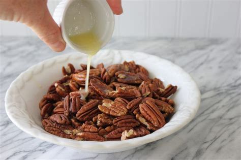 How to Roast Pecans in the Shell | Roasted pecans, Keto recipes dinner, Toasted pecans