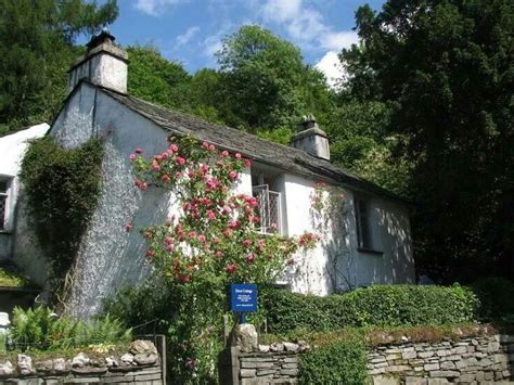 Dove cottage | Lake district england, Lake district, Cottage homes