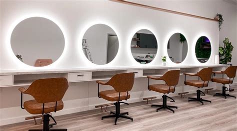 Circa LED Round Salon Mirror | Comfortel Salon Furniture USA + Canada
