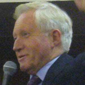 David Dimbleby - Age, Family, Bio | Famous Birthdays