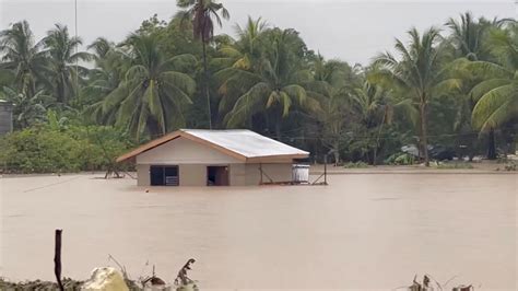 Aux Philippines, des inondations et des glissements de terrain font des ...