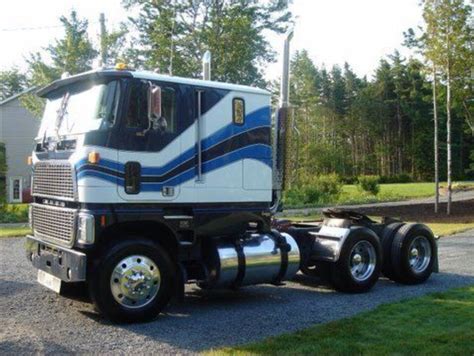 Wt 9000 ford cabover for sale