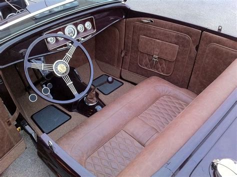 hot rod interiors - Pesquisa Google | Ford roadster, 1932 ford roadster, 32 ford roadster