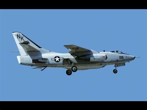 Douglas A-3 Skywarrior Strategic Bomber - YouTube