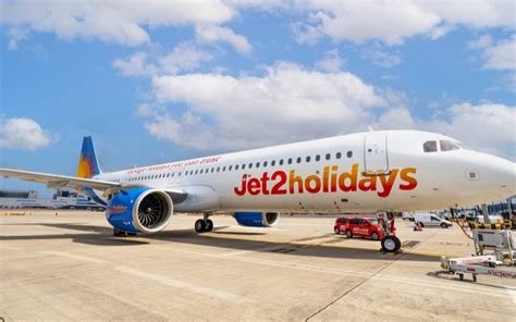 Jet2 extends Airbus deal with order for 12 more A320neos