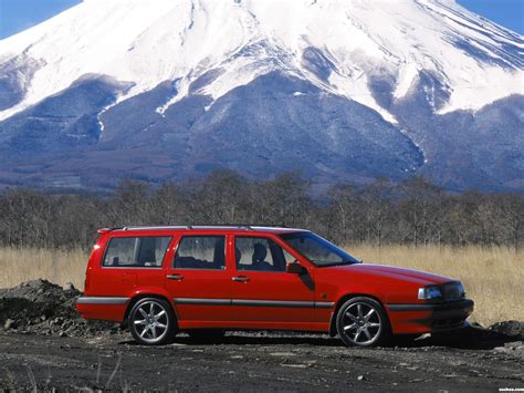 1998 Volvo V70 T5 0-60 Times, Top Speed, Specs, Quarter Mile, and Wallpapers - MyCarSpecs United ...