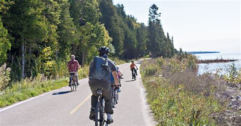 Bike around Mackinac Island , Mackinac Ferry