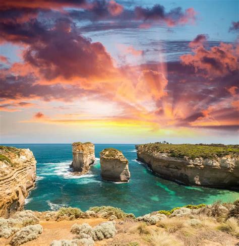 100+ INCREDIBLE Great Ocean Road Attractions | Great Ocean Road Guide