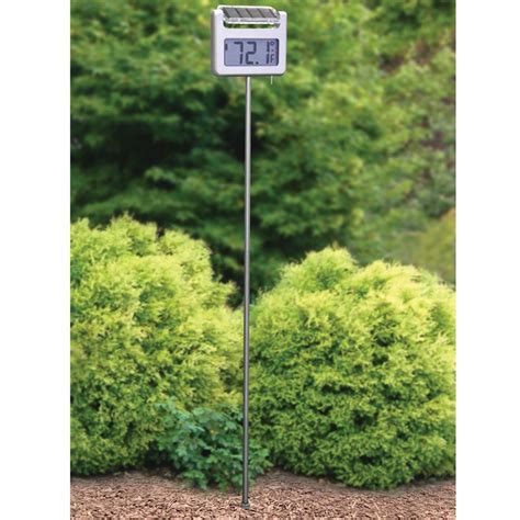 The Solar Outdoor Thermometer - Hammacher Schlemmer