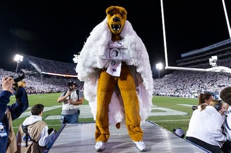 Penn State’s Nittany Lion reflects on being the mascot during COVID ...