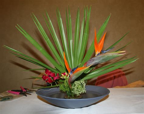 ikebana opens door to Japan