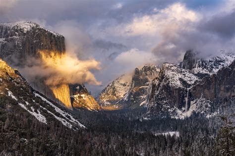 Yosemite Tunnel View - Roadtrip Images