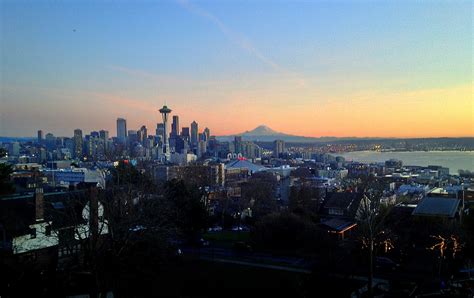 Seattle at Sunset From Kerry Park, 01.03.13 | Joe Wolf | Flickr