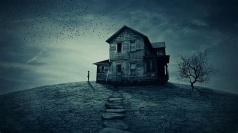 Haunted Houses Are The Worst — Here Are 7 Reasons To Stay Away From ...