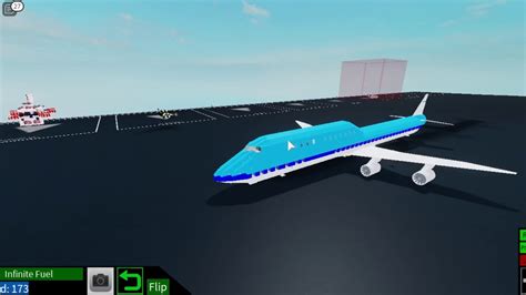 KLM Boeing 747-400 Perfect Landing (Roblox Plane Crazy) - YouTube