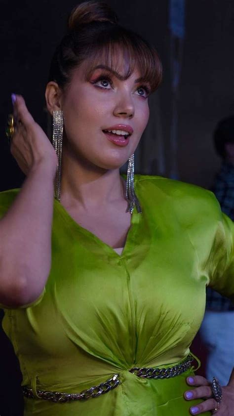 Taarak Mehta ka Ooltah Chashma Fame Munmun Dutta Looks Gorgeous In Party-Perfect Outfits
