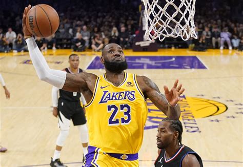 NBA: LeBron James, Lakers hold off Clippers in OT | Inquirer Sports