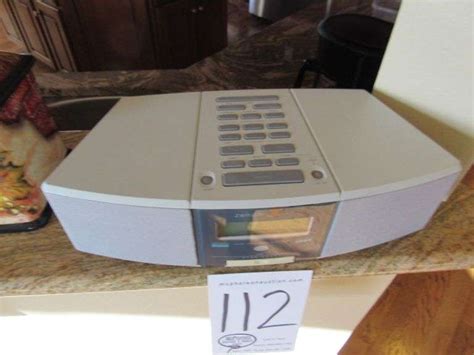 ZENITH RADIO / STEREO - McPherson Auction & Realty