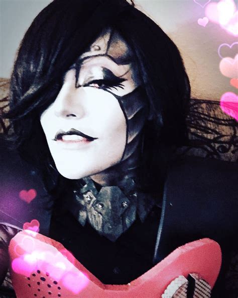 Undertale Mettaton Cosplay - Diy Selber Machen | Mettaton cosplay, Amazing cosplay, Undertale ...