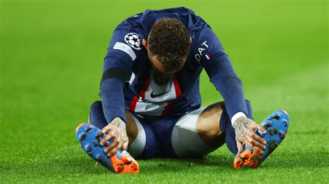 Neymar injury: PSG star expected to miss Champions League showdown with ...