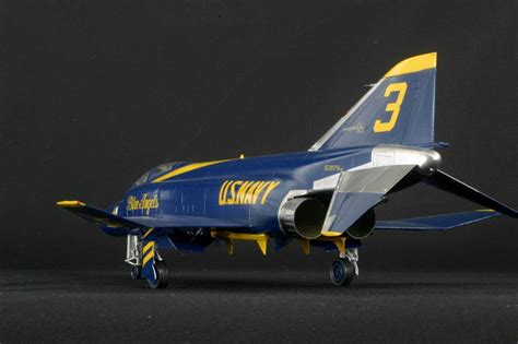 1/48 Hasegawa F-4J Blue Angels photo gallery