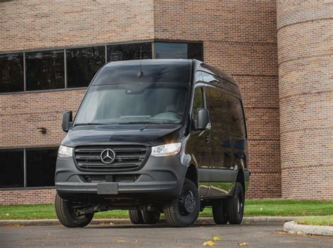 2021 Mercedes-Benz Sprinter Review, Pricing, and Specs